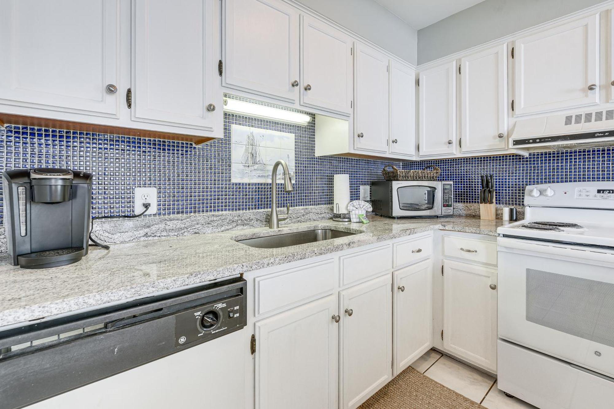 Sunny Seaside Condo With View - Walk To Beach Myrtle Beach Exteriör bild