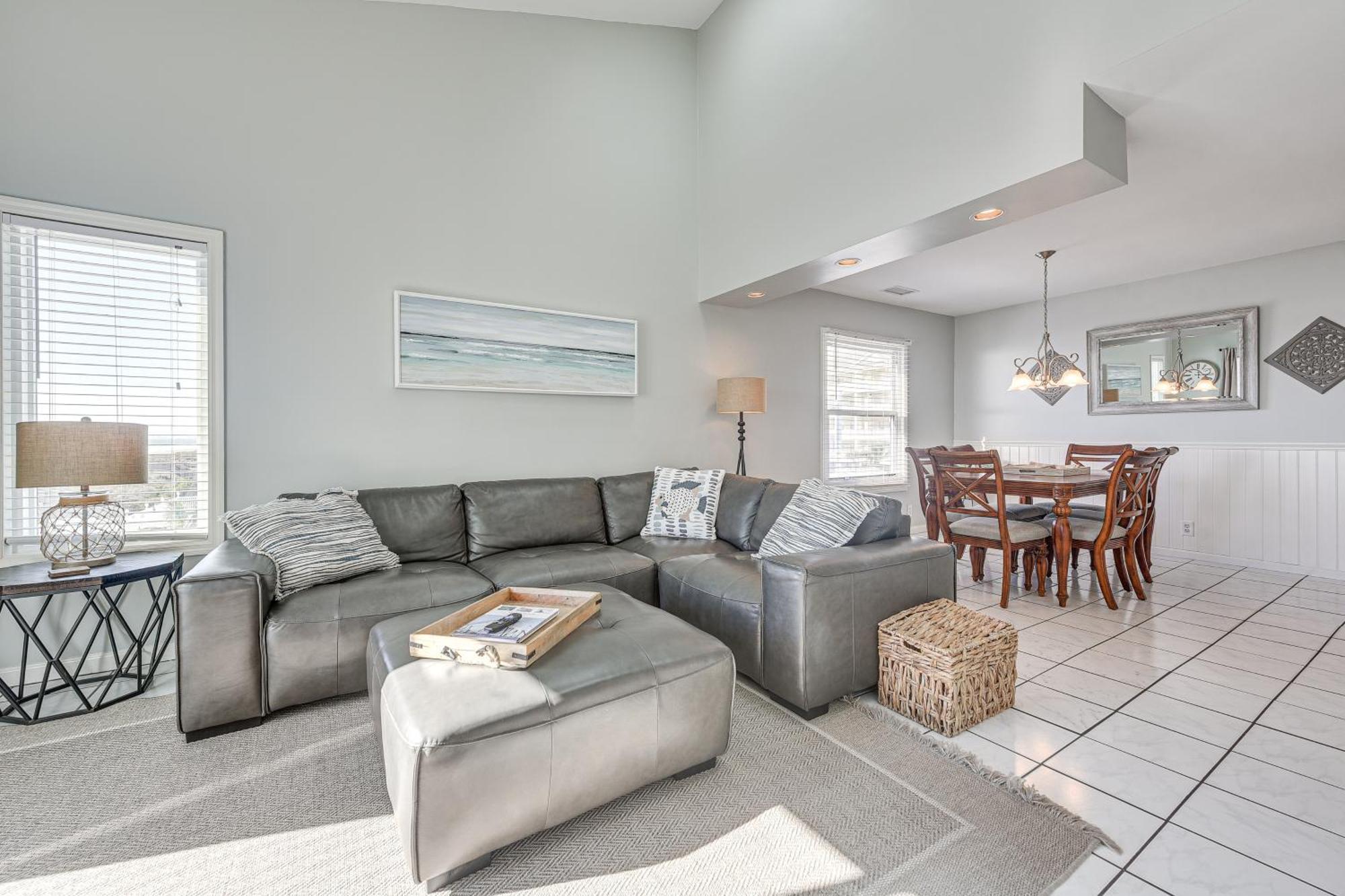 Sunny Seaside Condo With View - Walk To Beach Myrtle Beach Exteriör bild