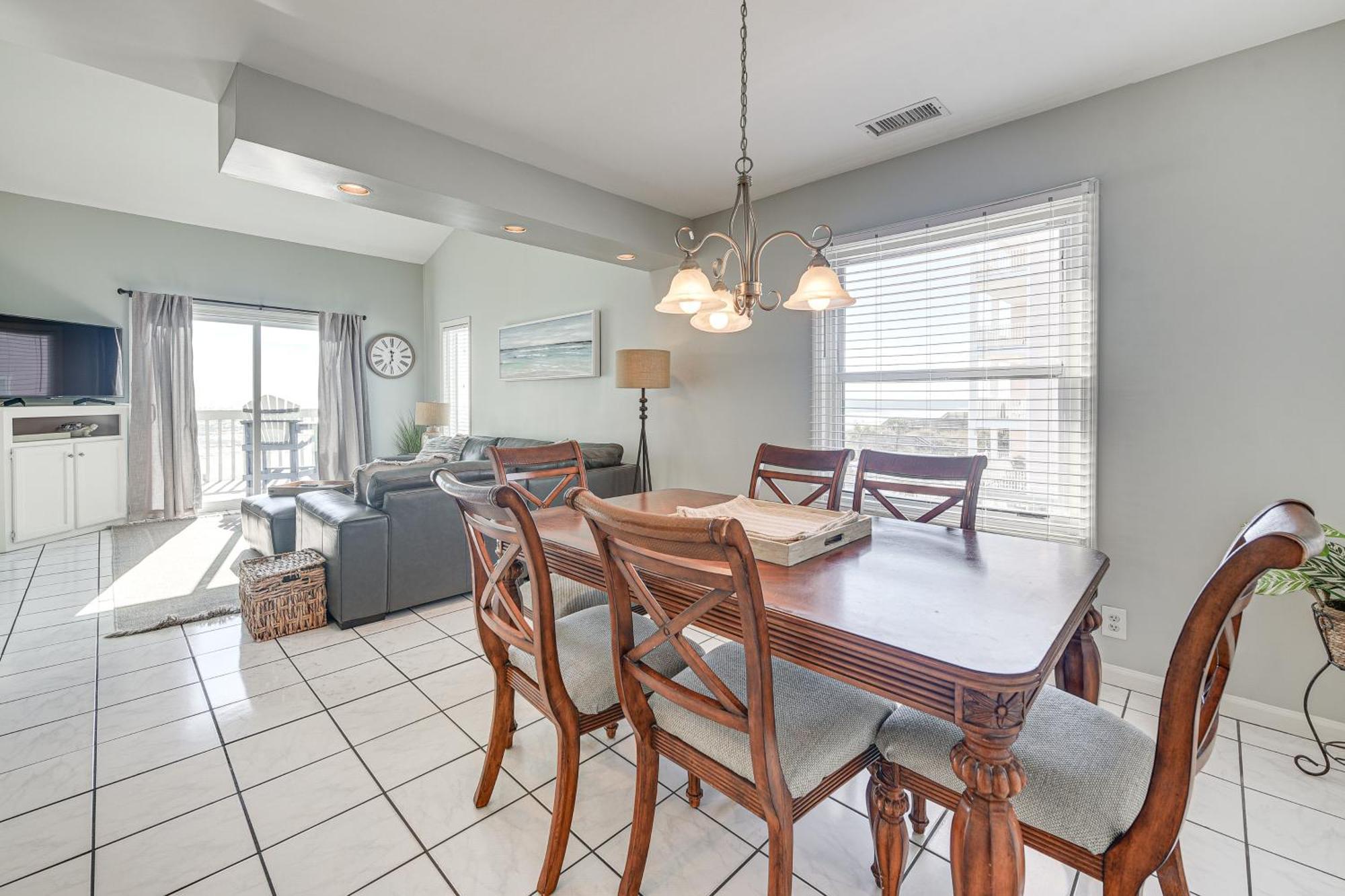 Sunny Seaside Condo With View - Walk To Beach Myrtle Beach Exteriör bild