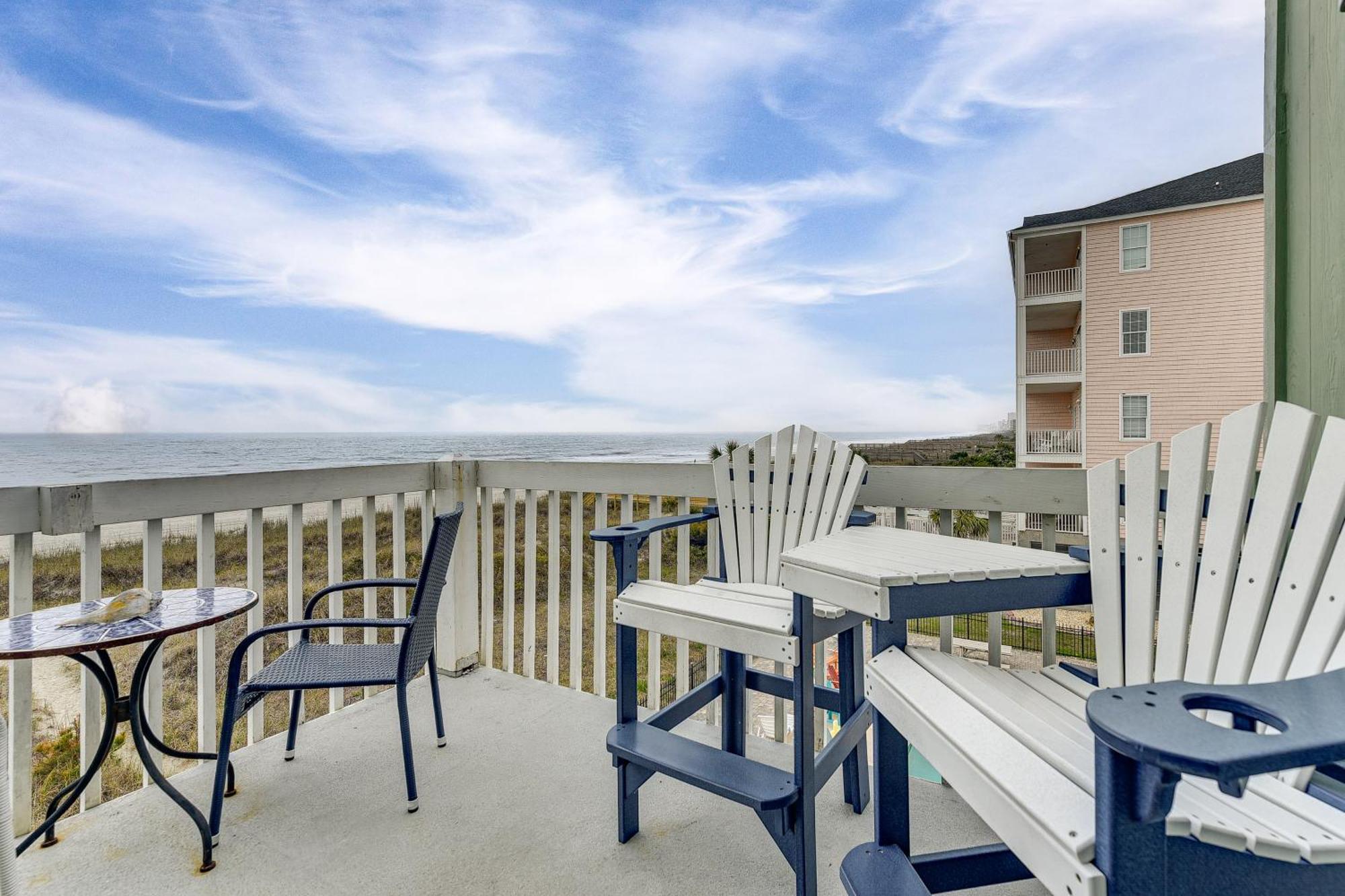 Sunny Seaside Condo With View - Walk To Beach Myrtle Beach Exteriör bild